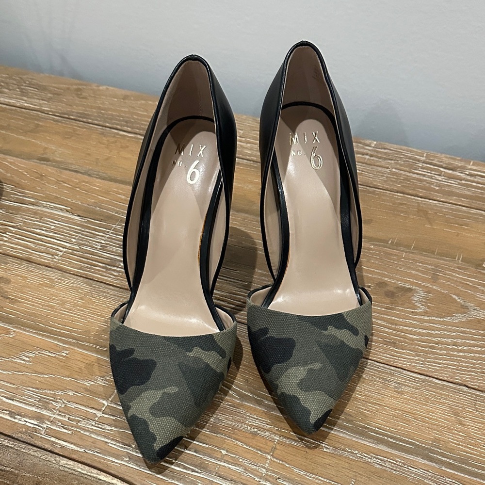 Mix No. 6 camo & black heels